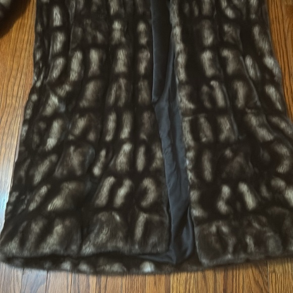 Donna salyers faux fur coat - medium preloved - Picture 3 of 10
